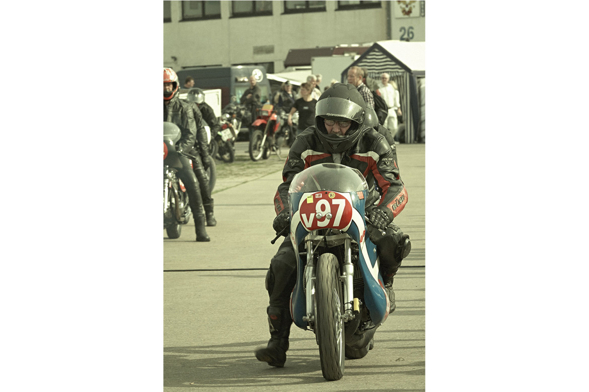 Classic_Motorcycle_Racing_002_web