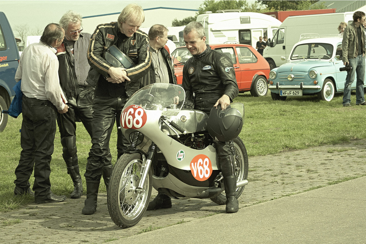 Classic_Motorcycle_Racing_004_web