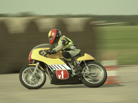 Classic_Motorcycle_Racing_021_web